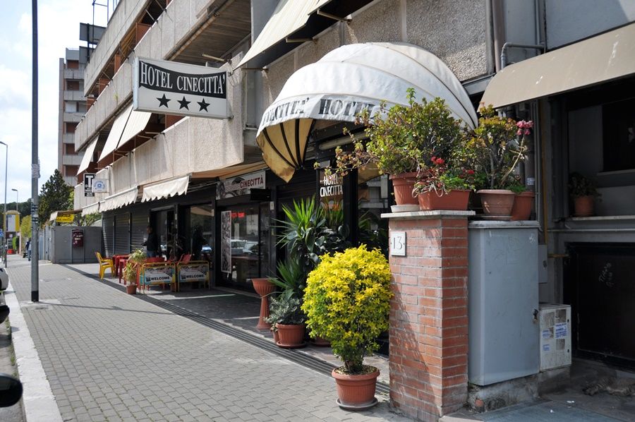 Hotel Cinecitta Rome Exterior photo