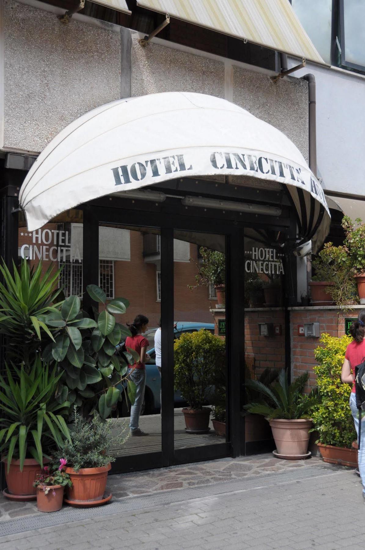 Hotel Cinecitta Rome Exterior photo